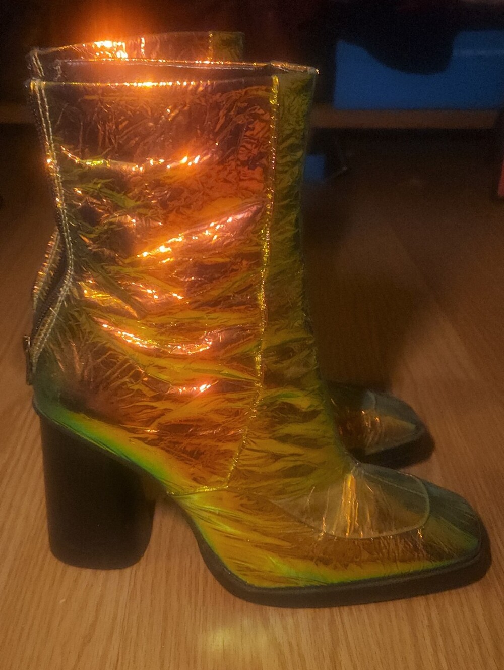 L'intervalle Iridescent Gold Women's Block Heel Ankle Boots